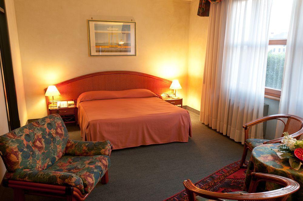 Hotel Villa Isabela SantʼAngelo Extérieur photo